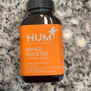 Ripped Rooster HUM